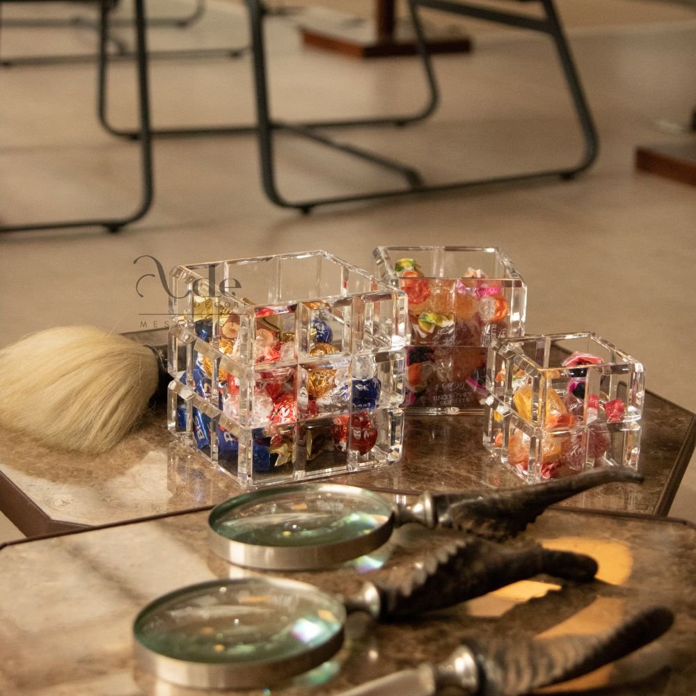 OASIS®, cubo design in acrilico trasparente, progettato da Smithers Oasis., Acrilico, Clear, 10 cm