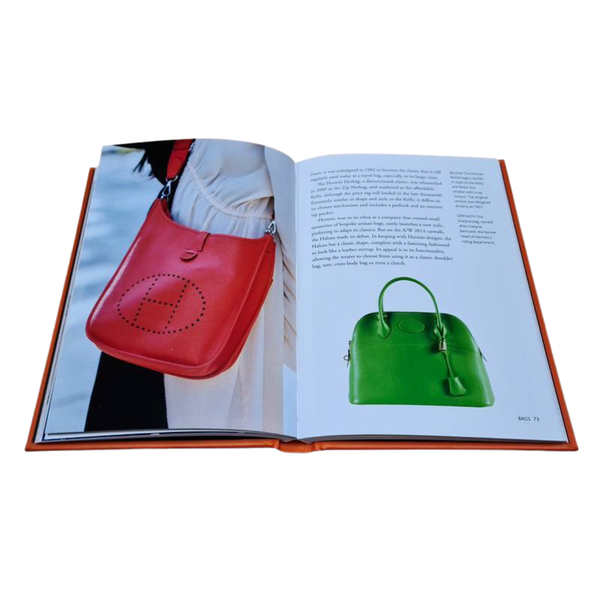 Little Book of Hermès カレン・ホーマー著 Little Book of Hermès: The Story of the Iconic Fashion House: 14